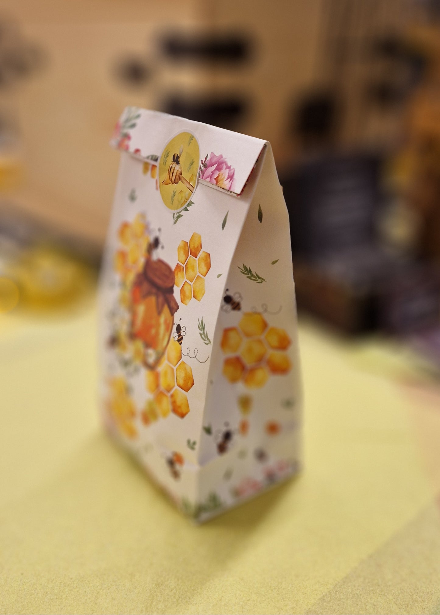 Mystery Bee Bag