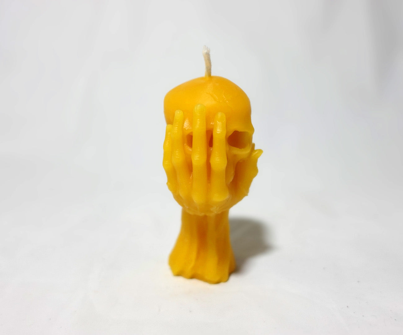 Kerze "Skull Hand" Handgegossen