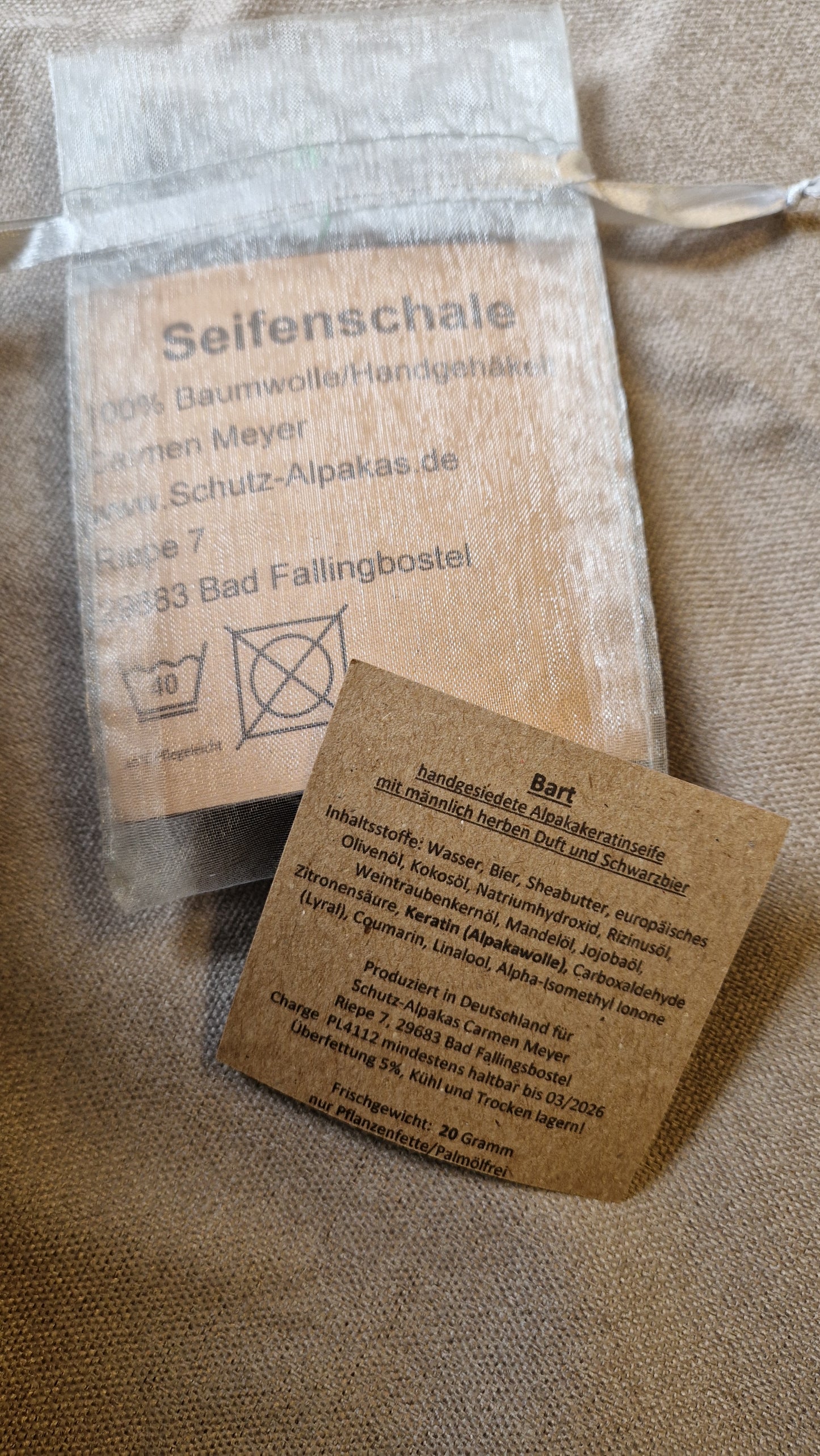 Geschenk-Set Alpakakeratinseife -Handgesiedet