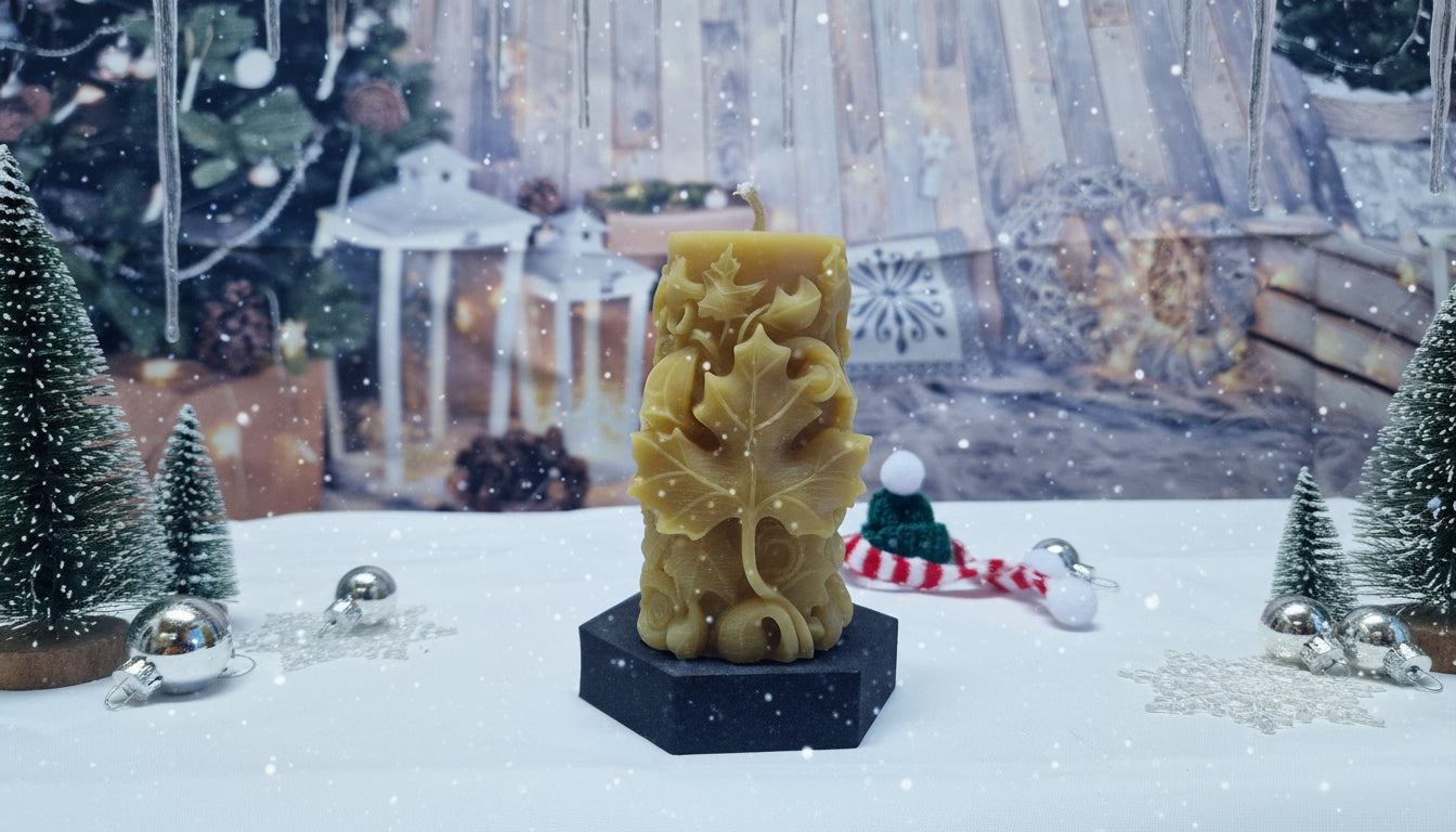 Kerze Ahornblatt Motiv