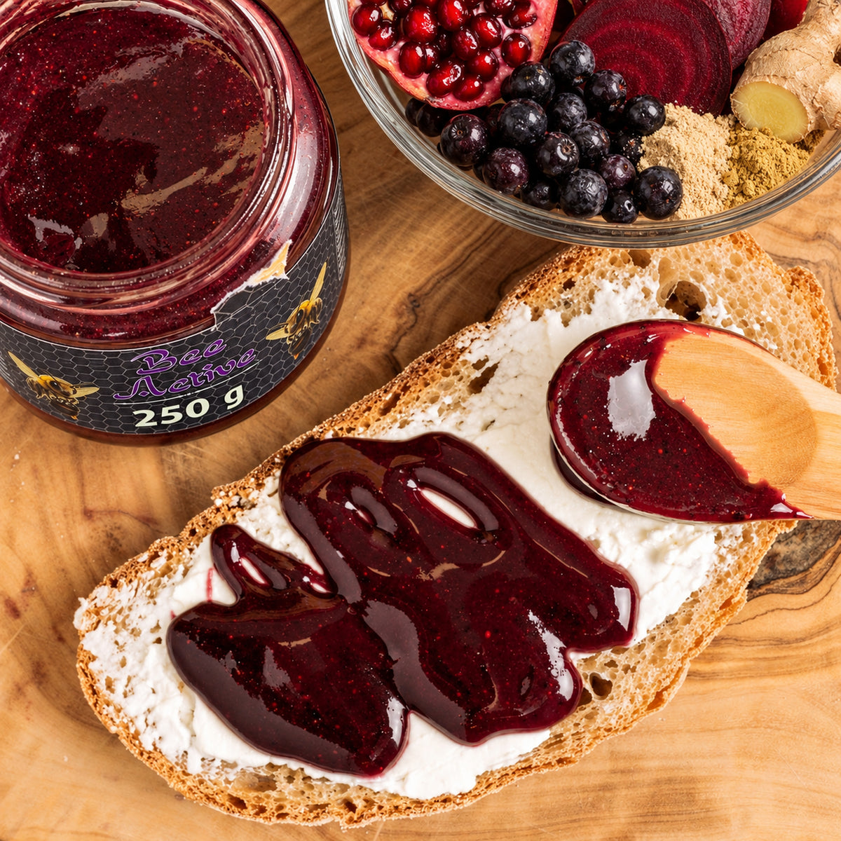 Bee Active - kräftig & leicht herb | 250g – Brotaufstrich aus der Vogelperspektive
