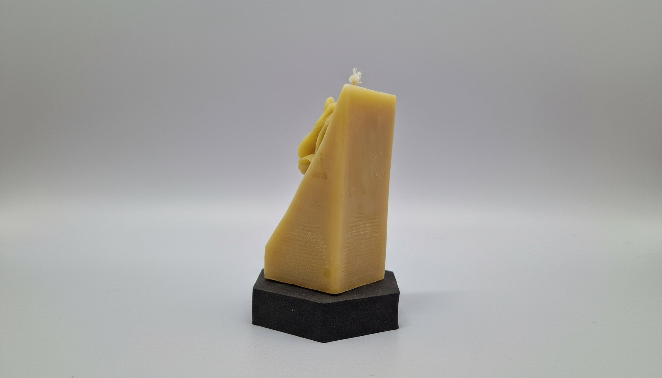 Kerze Lilienblüte Motiv