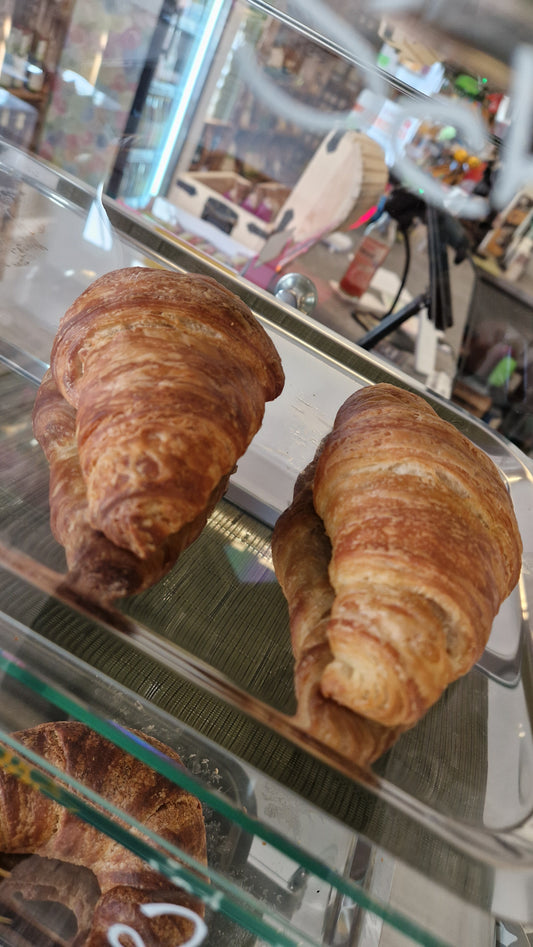 Croissant mit Schokocreme to GO