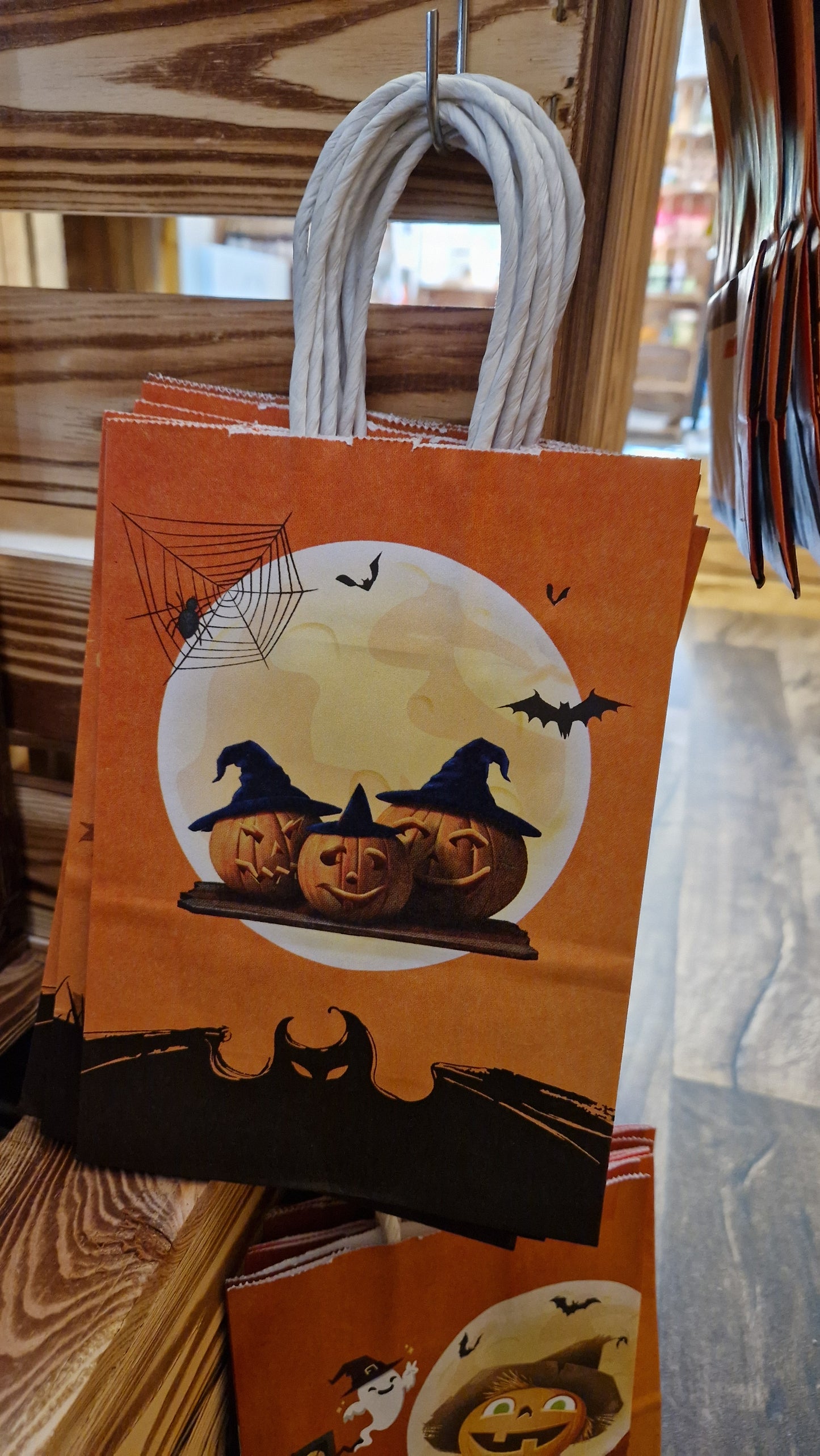 🎃  Halloween Tüten Papier