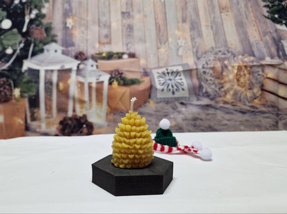 Kerze "Tannenzapfen!