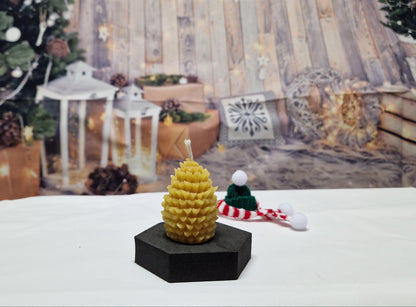 Kerze "Tannenzapfen!